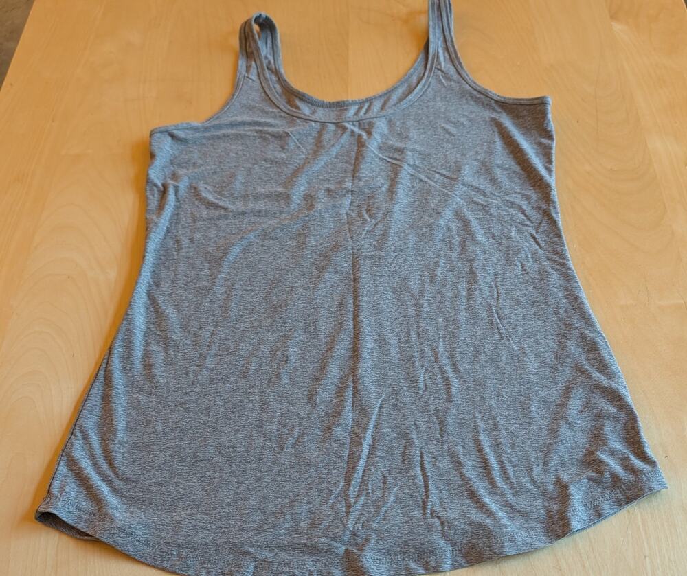 🧨Juniors XL 15-17 No Boundaries Tank